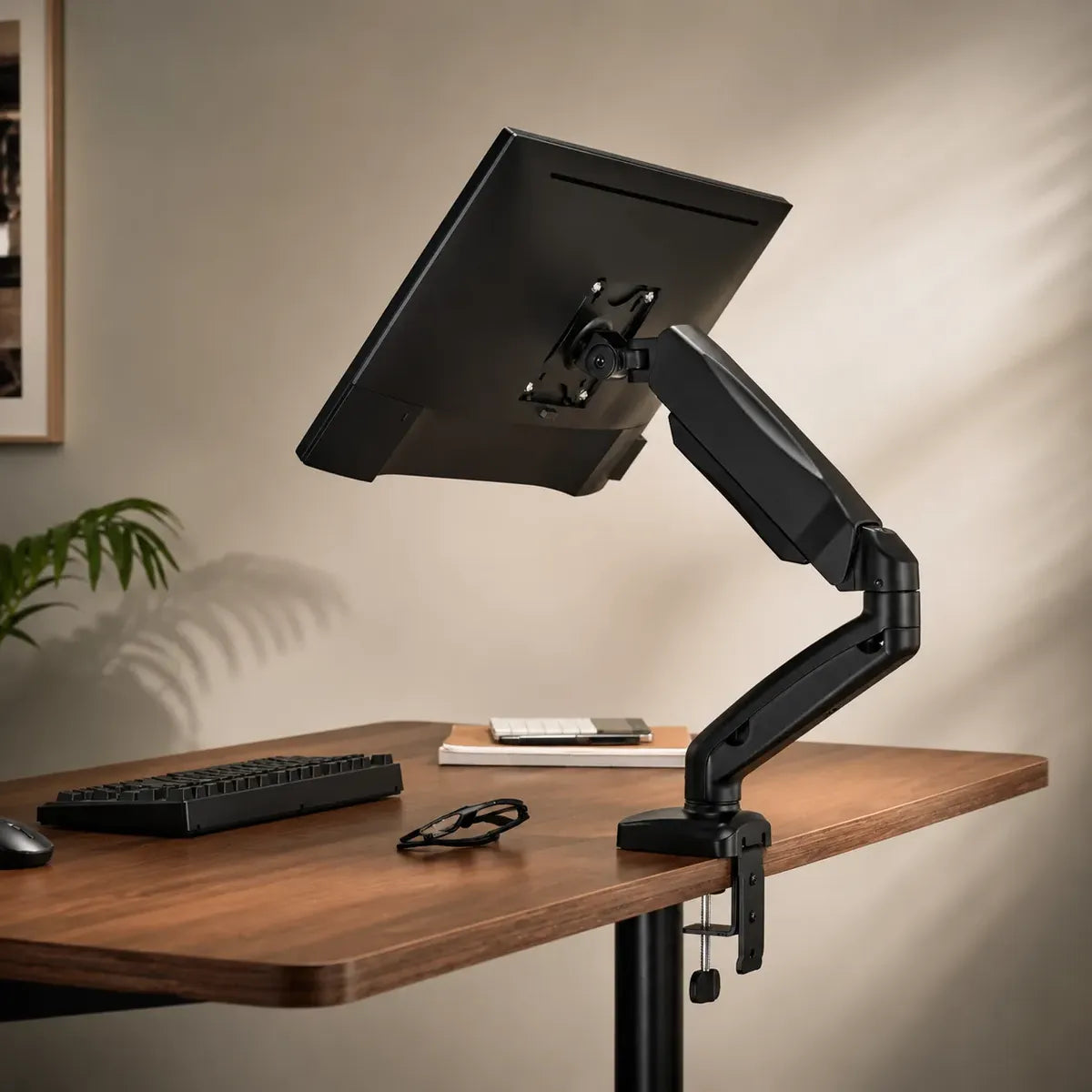 Soporte Monitor Brazo Hidraulico Articulado 17 A 32 9kg