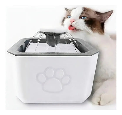 Fuente Bebedero Blanco Para Mascotas Agua Fresca 2.5 L Para Perro Y Gato